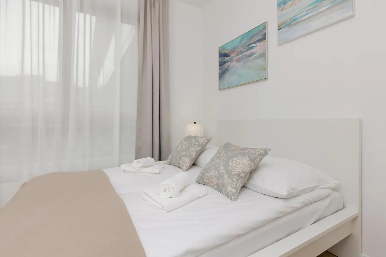 Os Krolewska - Comfortable Apartment In Wilanow Varsovia