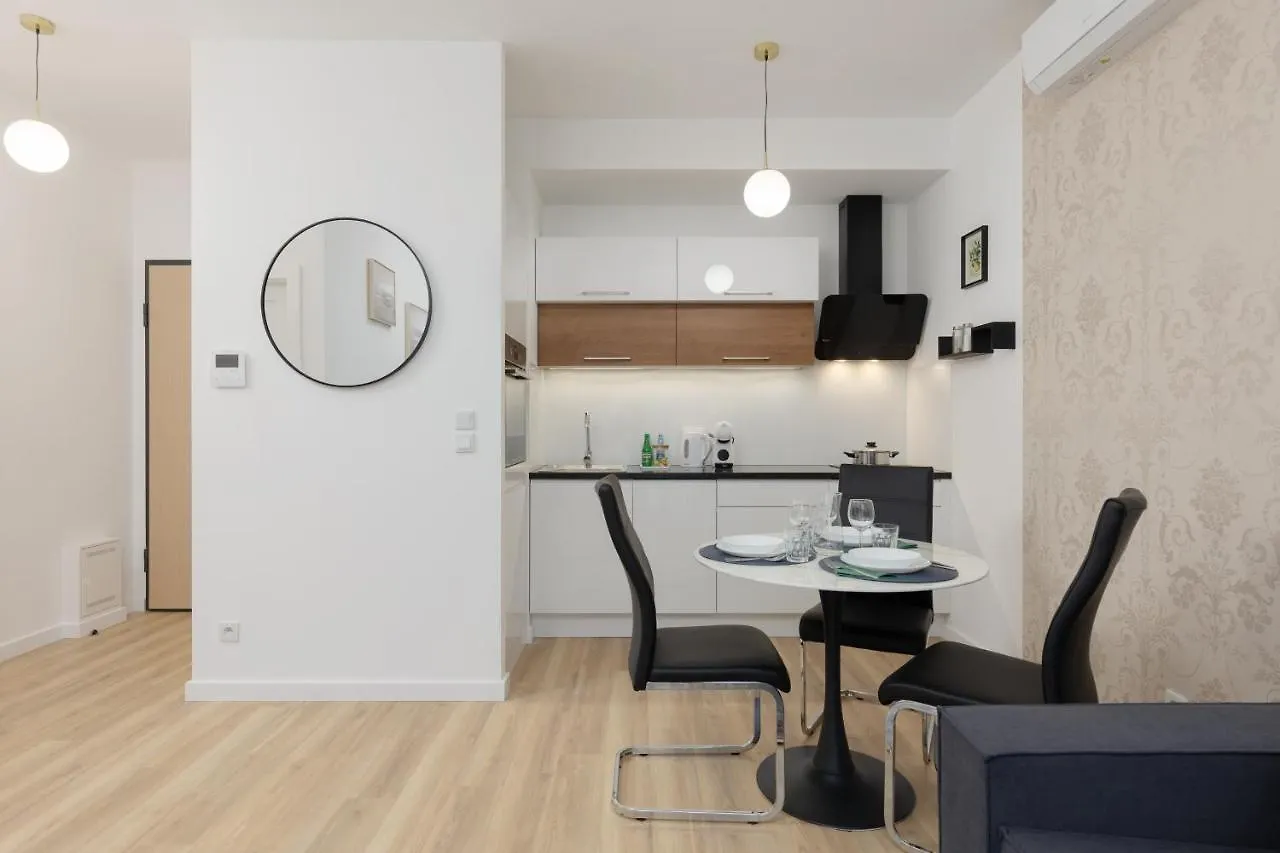Os Krolewska - Comfortable Apartment In Wilanow Varsovia